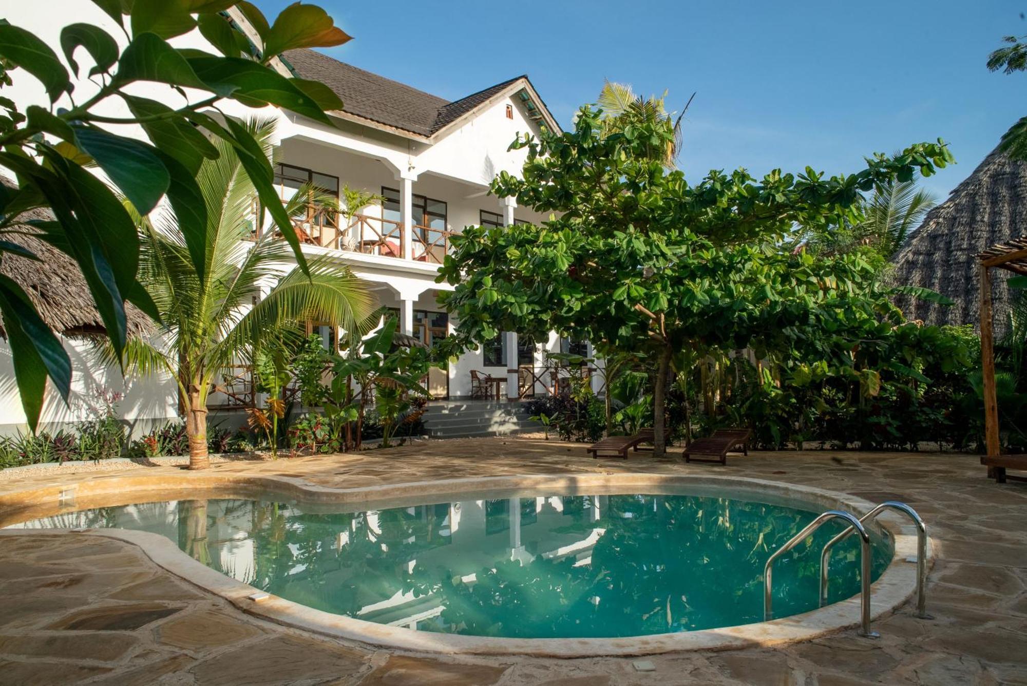 Yasa Inn Nungwi Bagian luar foto